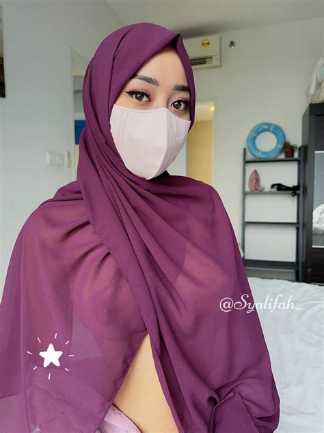 hijab onlyfans leaked|Celebs you might not have realized are on OnlyFans